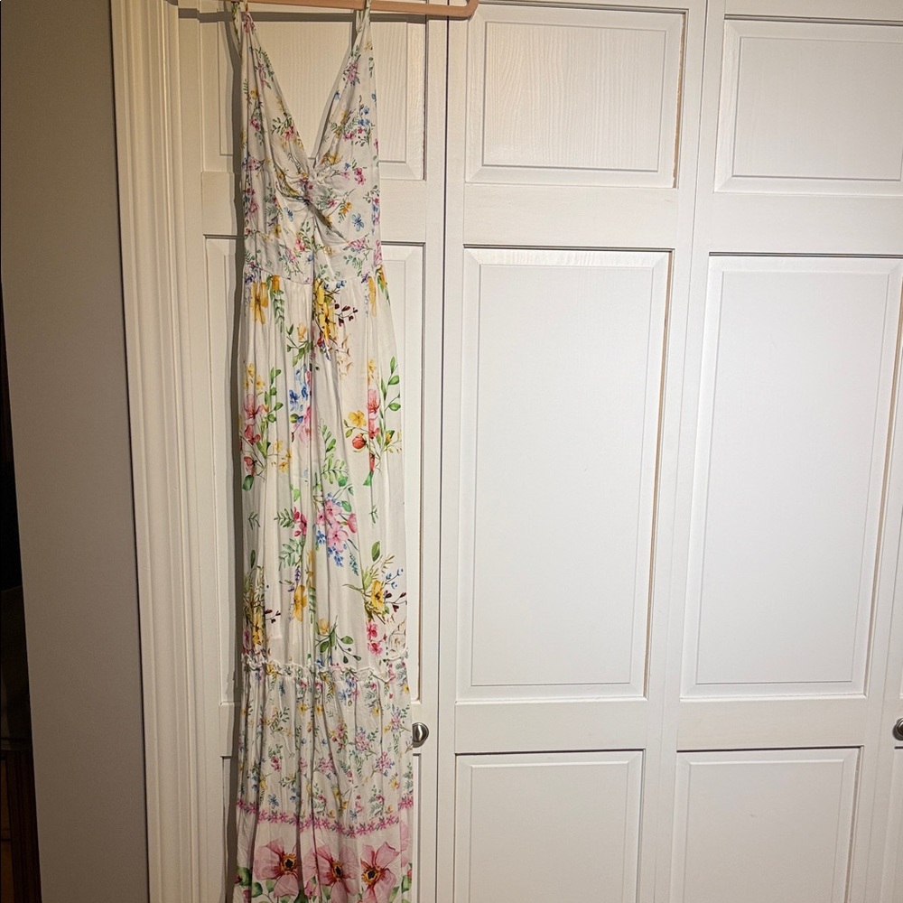 Cupshe White Floral Twist-Front Maxi Dress